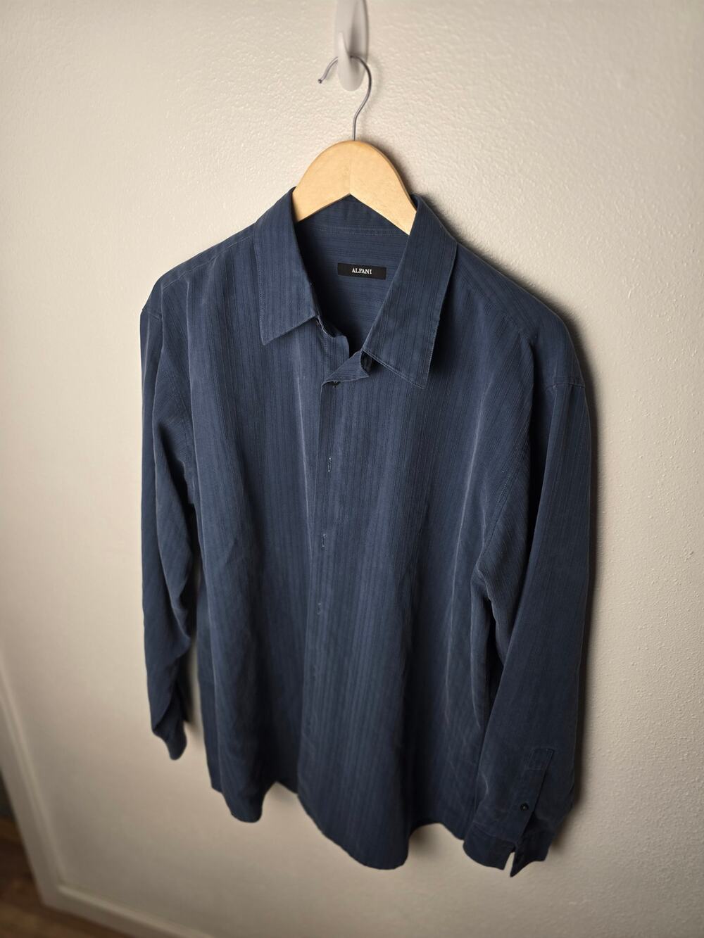 Alfani Shirt Mens L Navy Blue Modal Blend Tonal Stripe Long Sleeve Button Up
